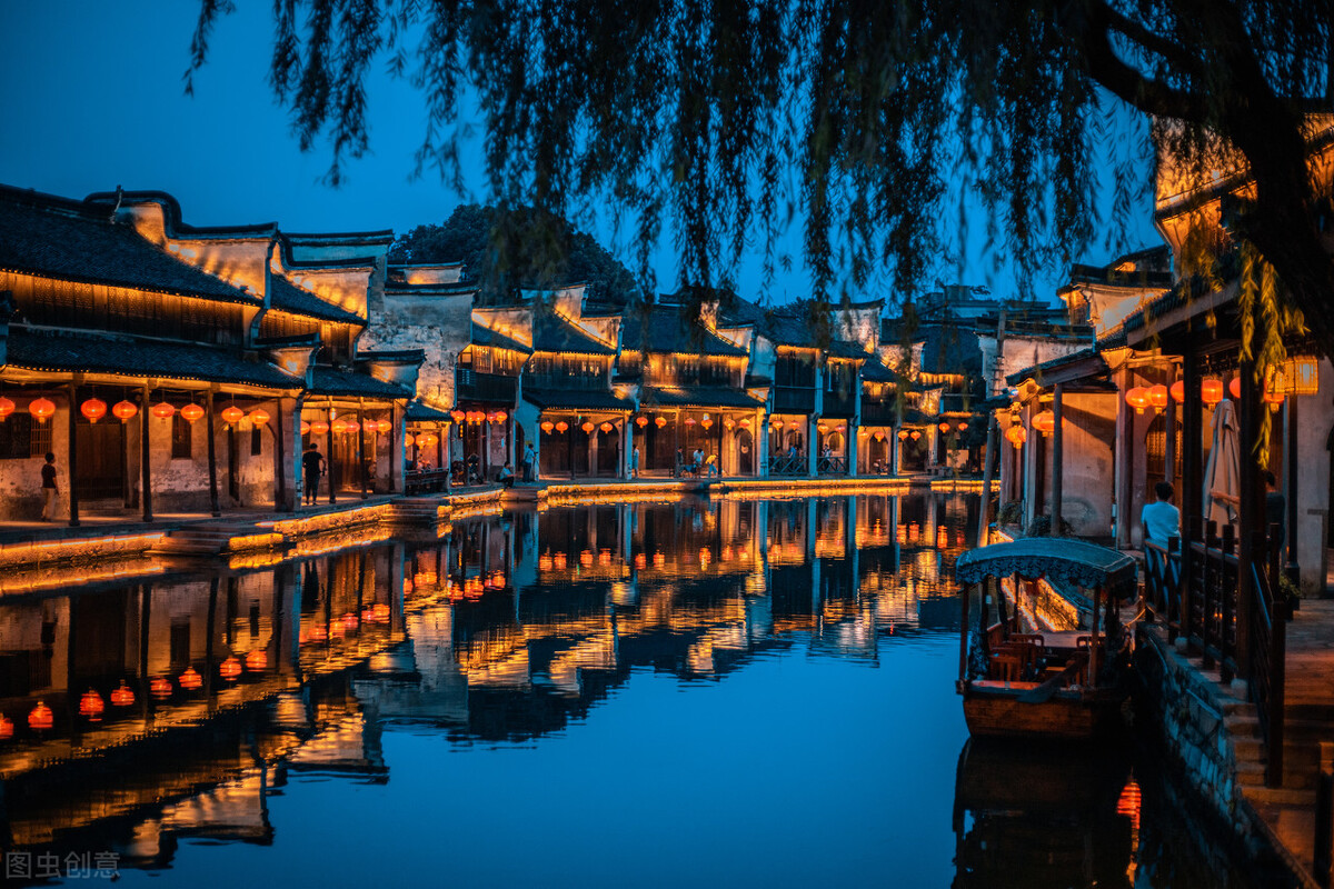 全国最值得去的10个古镇,中国最值得去的50个古镇