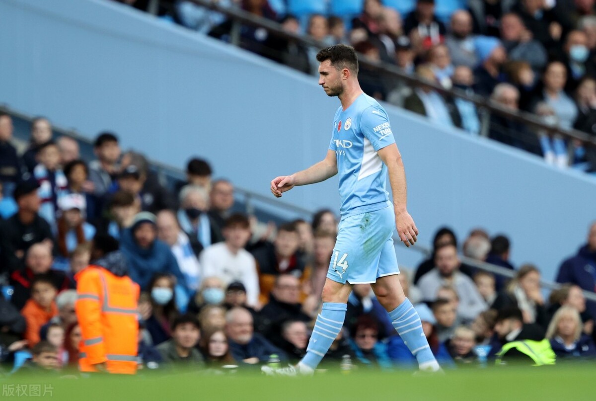 足球科普球员位置,足球科普谁最菜