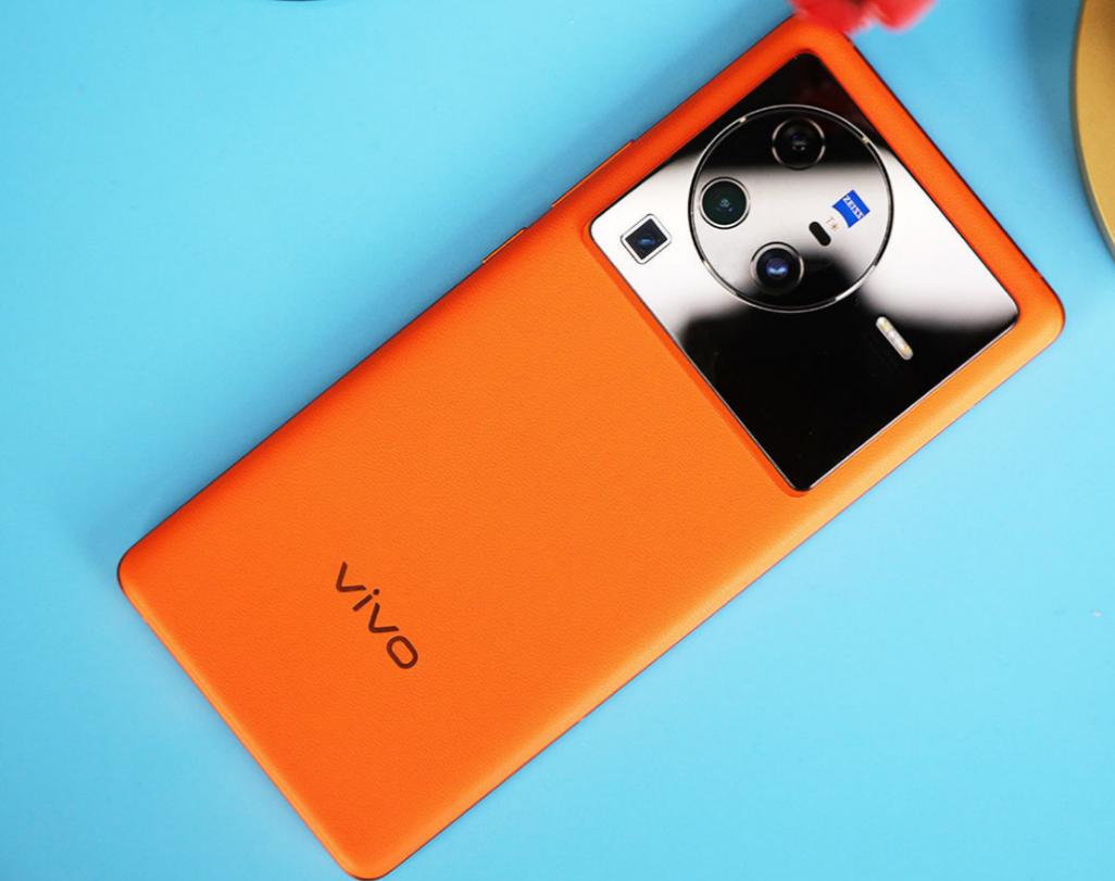 拍照好看且支持长焦手机,拍照好又长焦的小屏手机