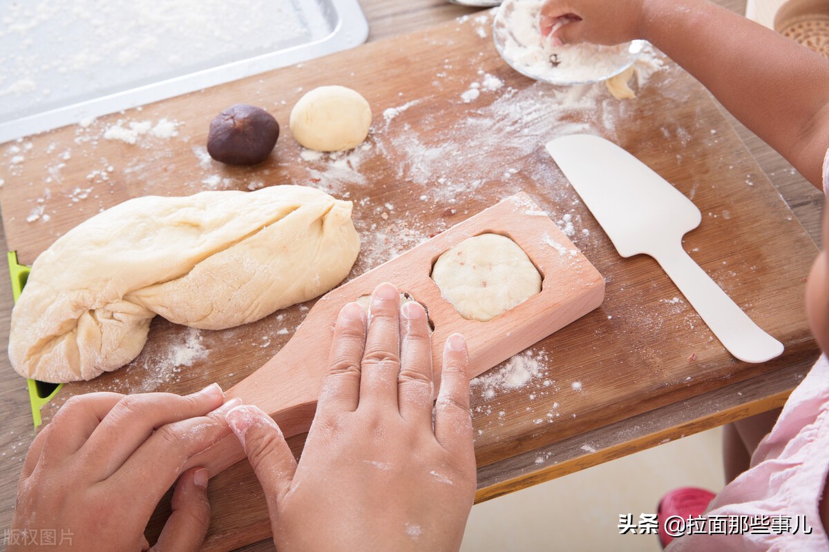 雪花粉和麦芯区别,面粉麦芯和雪花粉有什么区别