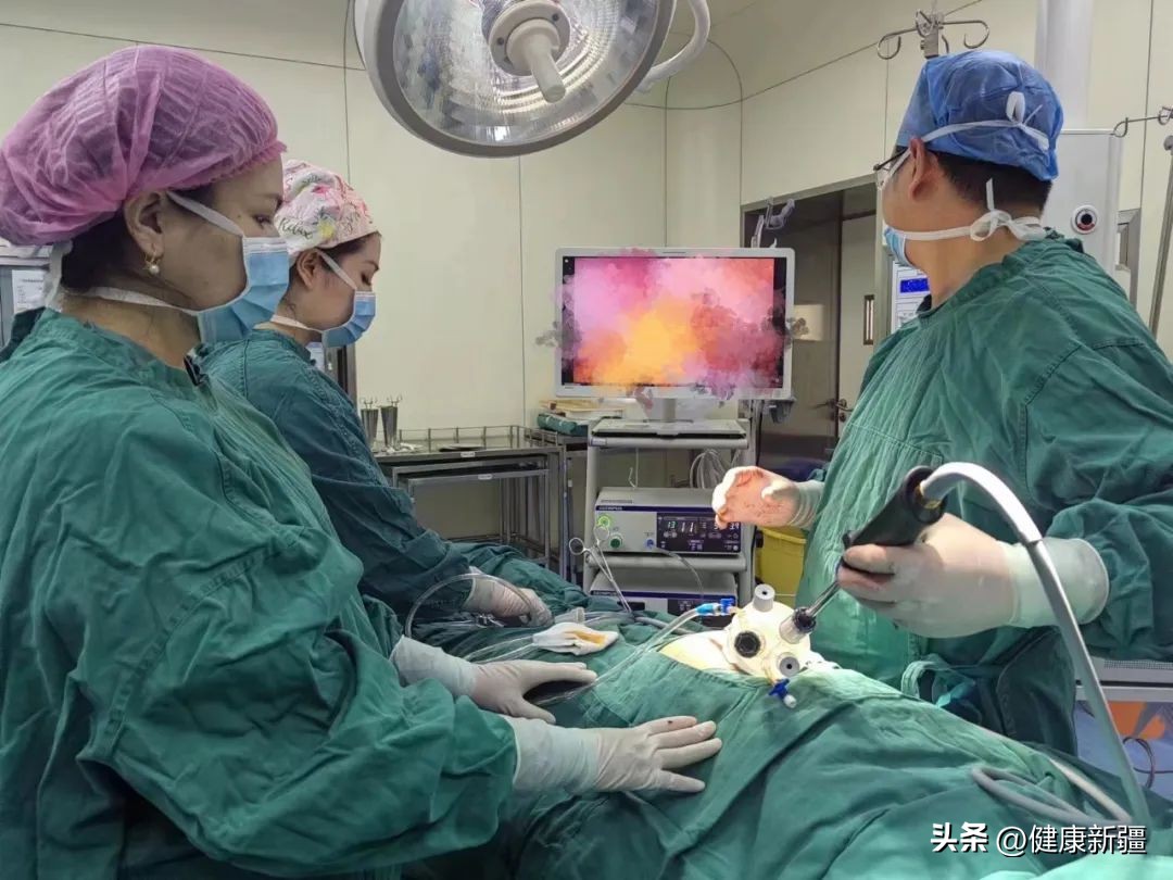 意外怀孕有7公分的卵巢囊肿,怀孕了有卵巢囊肿能手术吗