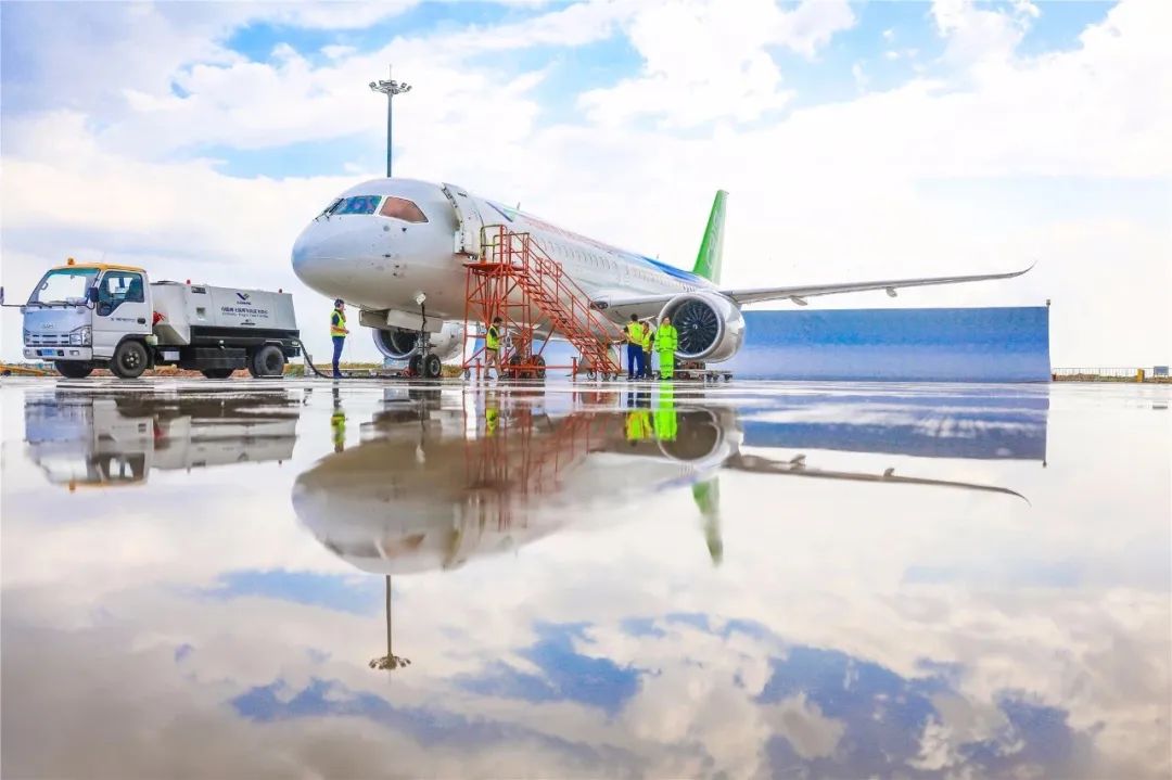 什么时候能坐上国产大飞机,中国大飞机何时能完全国产化