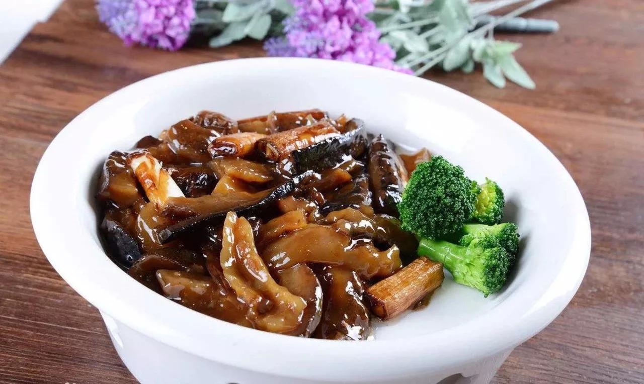 葱烧海参丰泽园做法,葱烧海参家常做法简单