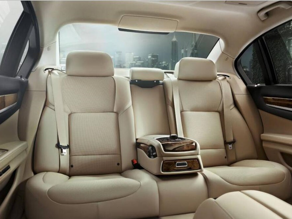 汽车真皮有必要装座套吗,加装真皮座椅和真皮座椅套的区别