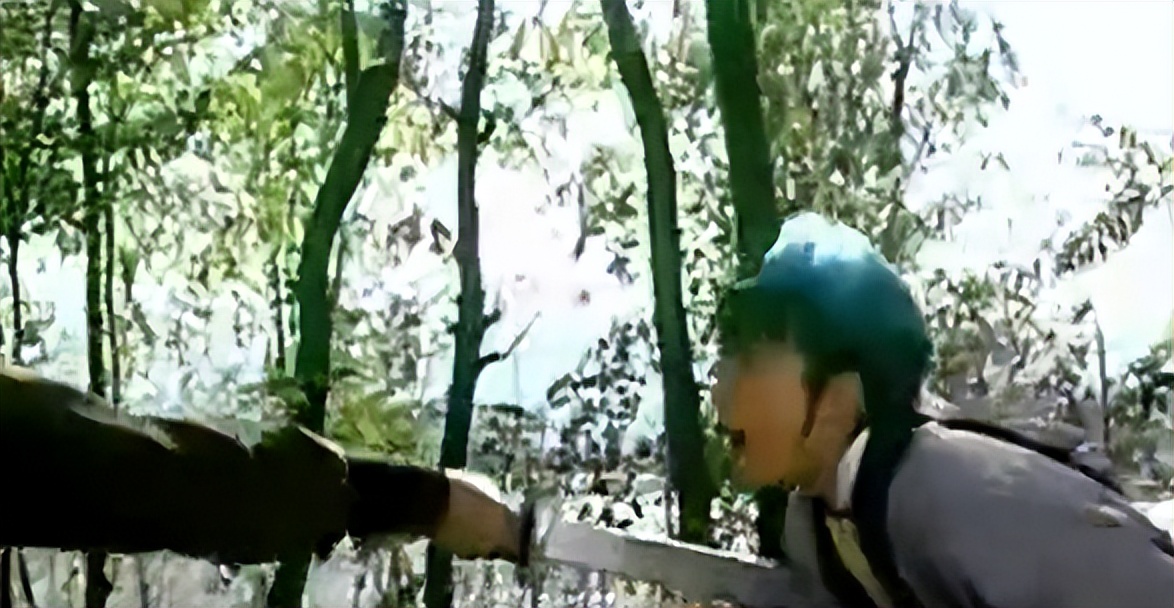 武侠剧连载17：三兄弟为*仇报**，加入梁山好汉劫富济贫、惩奸除恶