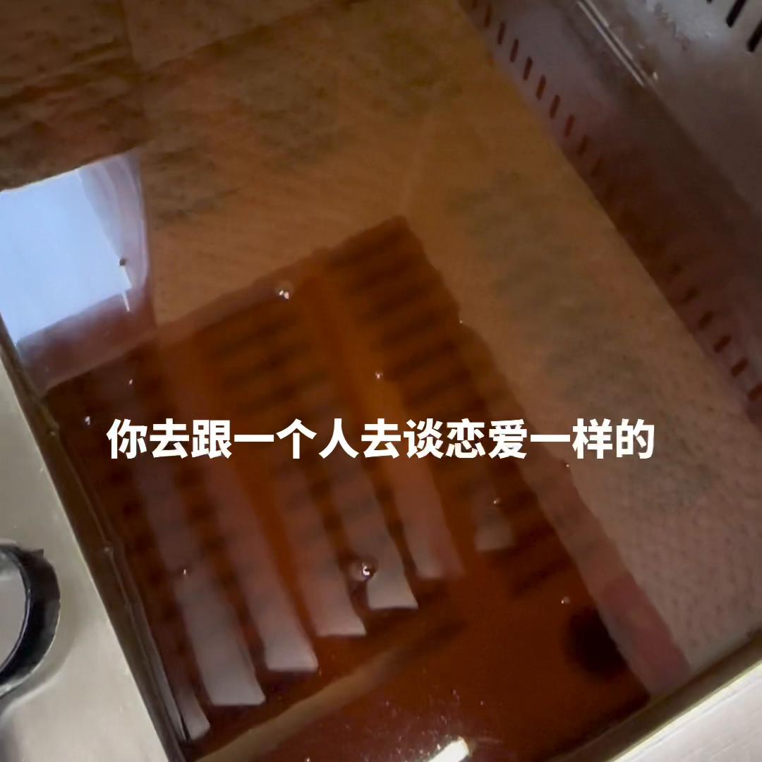 炸串油黑得快怎么回事,炸串油黑了怎么变清