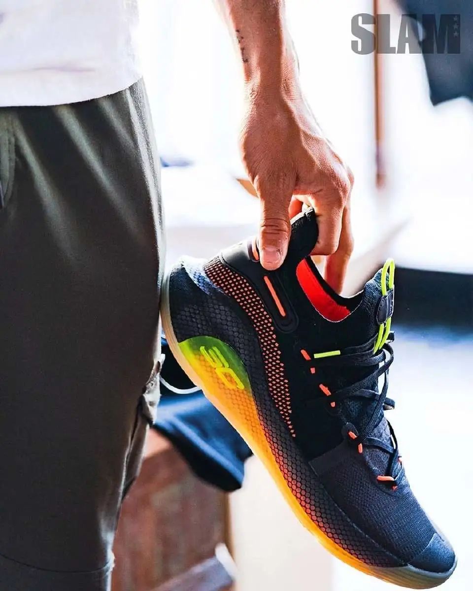 库里系列带flow最耐磨的球鞋,盘点库里各代篮球鞋