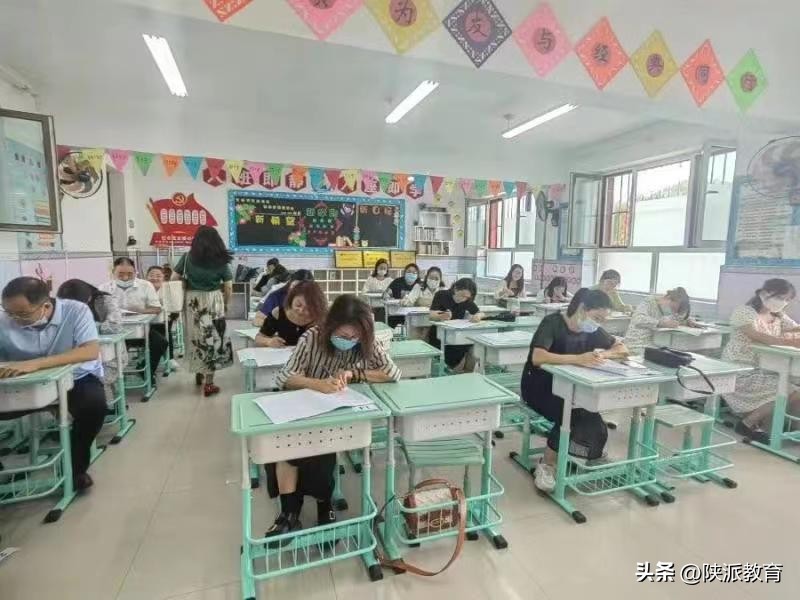 凝新聚力逐梦前行迎新春座谈会,陕西神木西交康桥实验小学