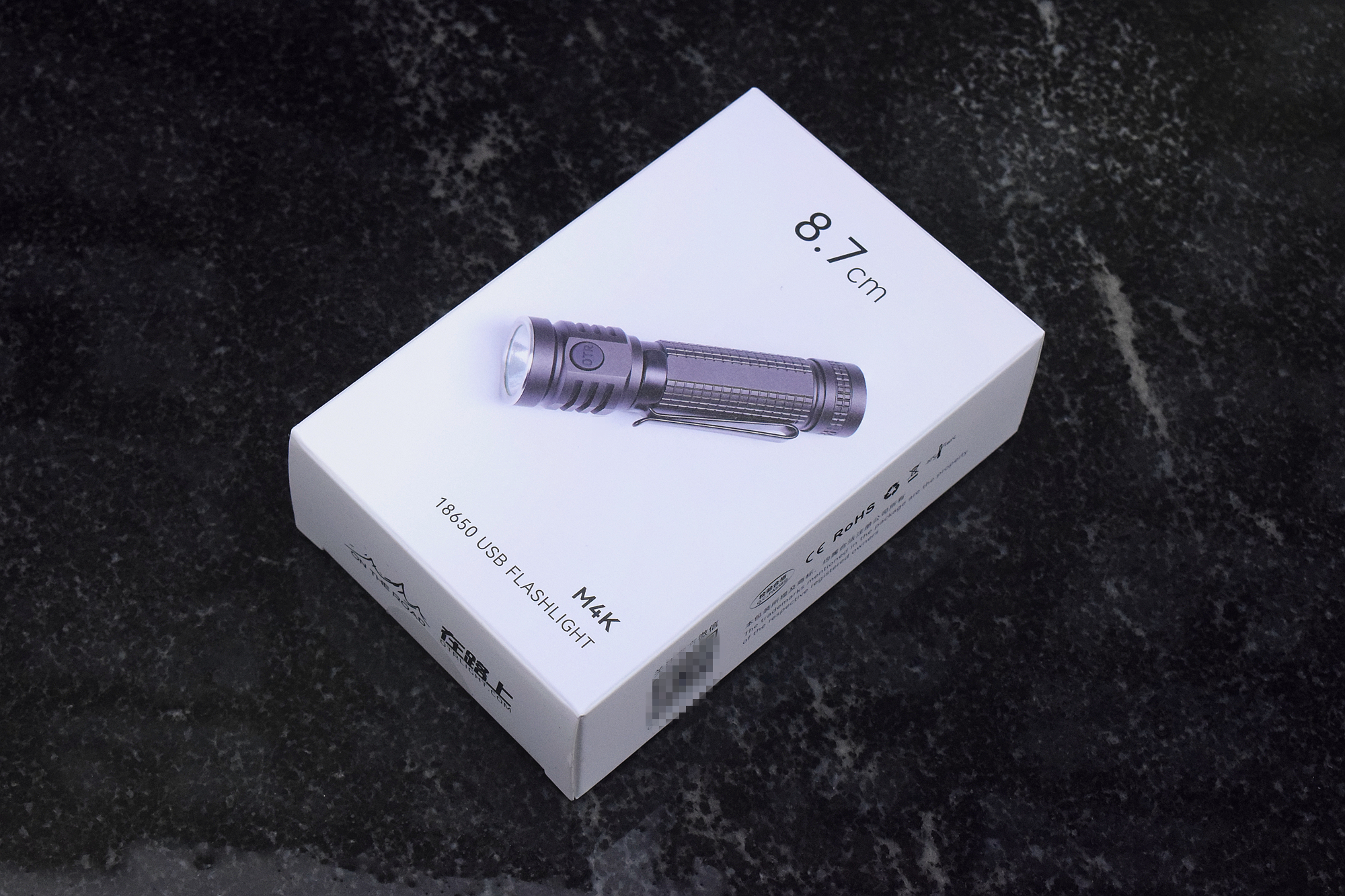 短小精悍实力派！在路上M4KEDC小手电体验