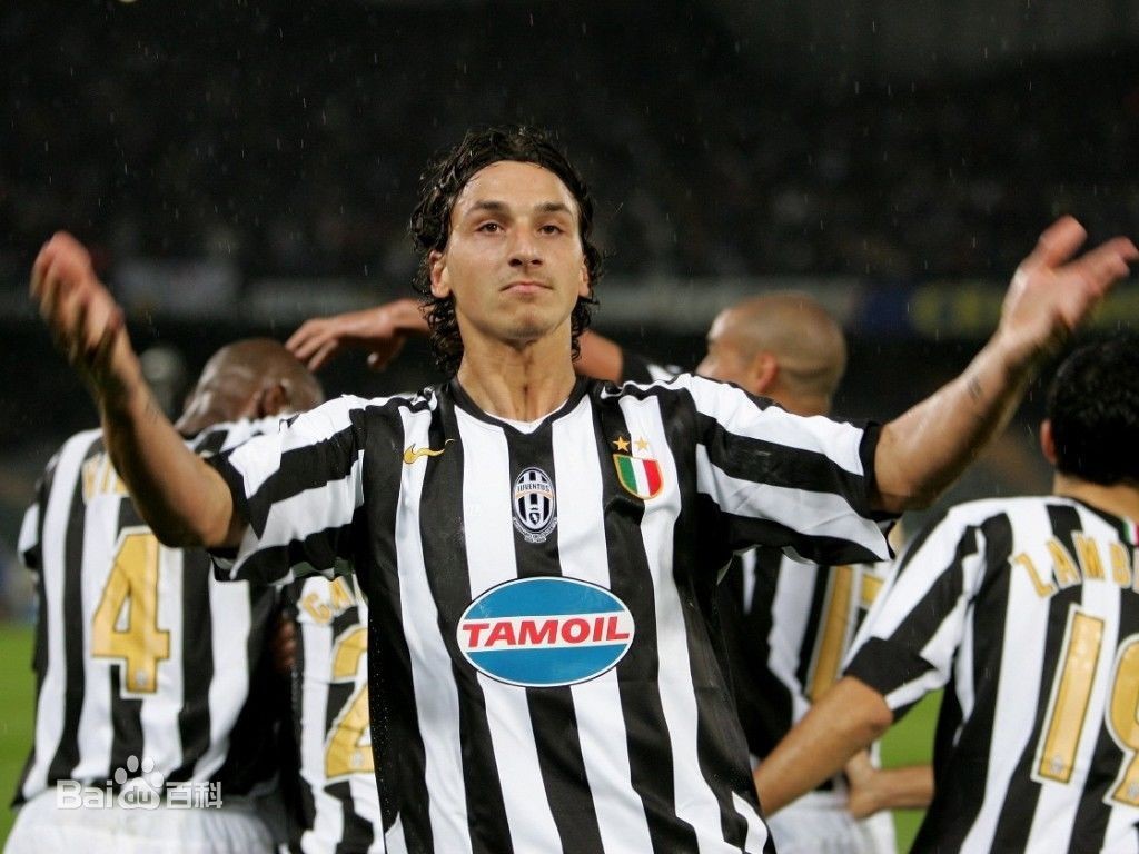 足坛浪子完整视频,足坛伊布