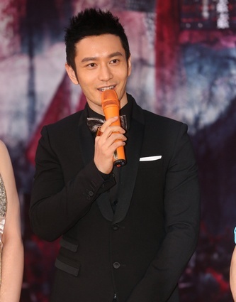 黄晓明靠什么起家,黄晓明成功之路