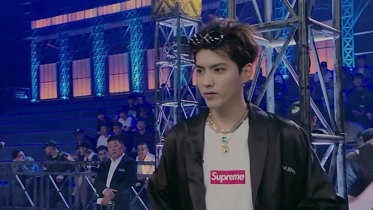 最近的吴亦凡事件是真的还是假的,吴亦凡以前的案件可以翻案吗