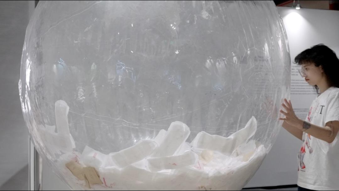 95后女生公开谈性10年:*底卧**戒色吧,勇斗卖卵黑中介