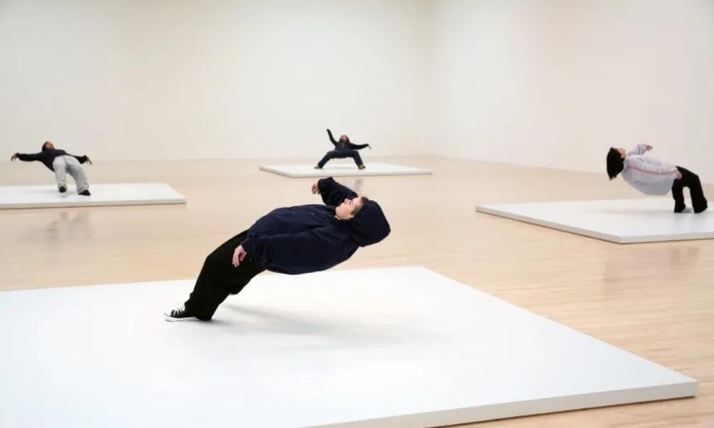 缇庨櫌瀛︾敓浣滀笟,缇庨櫌瀛︾敓鍦伴搧鐖