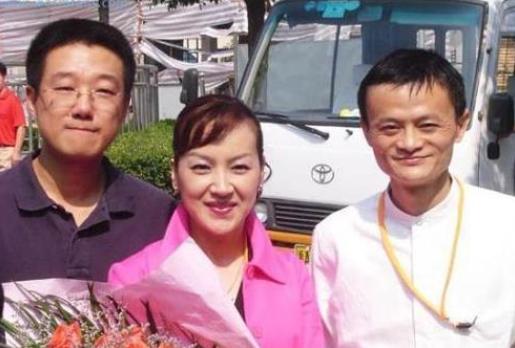 励志彭蕾谈马云被拒绝37次,彭蕾回忆阿里创业初期马云的话