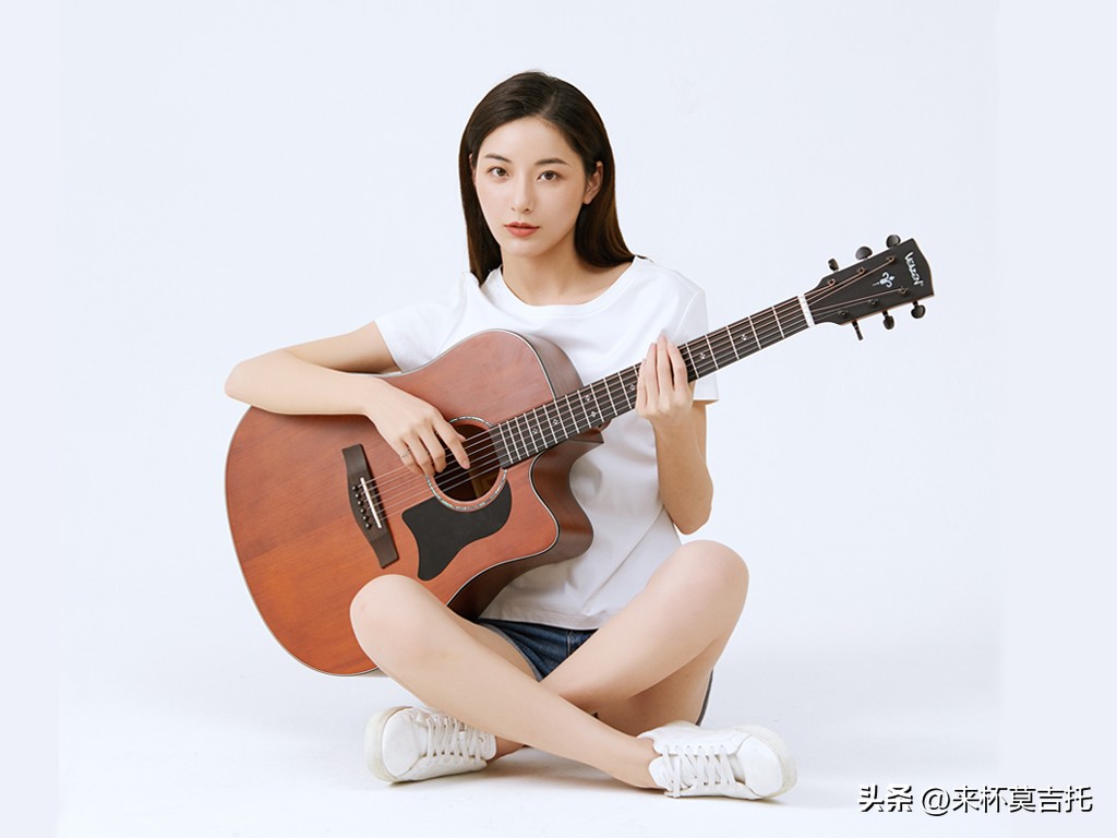 费森clr300吉他怎么样,费森clr300吉他扫弦