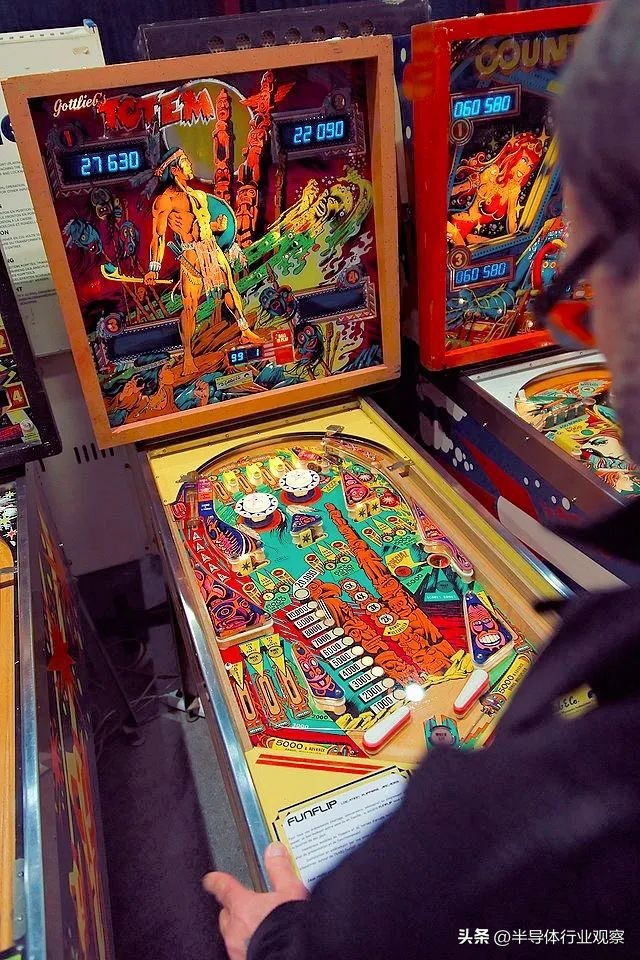 关于mcu的故事简短,mcu十周年特辑