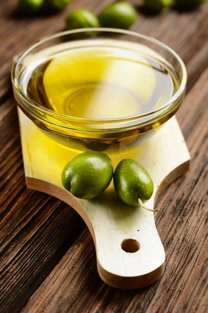 放假在家做个面膜,假期给自己做面膜