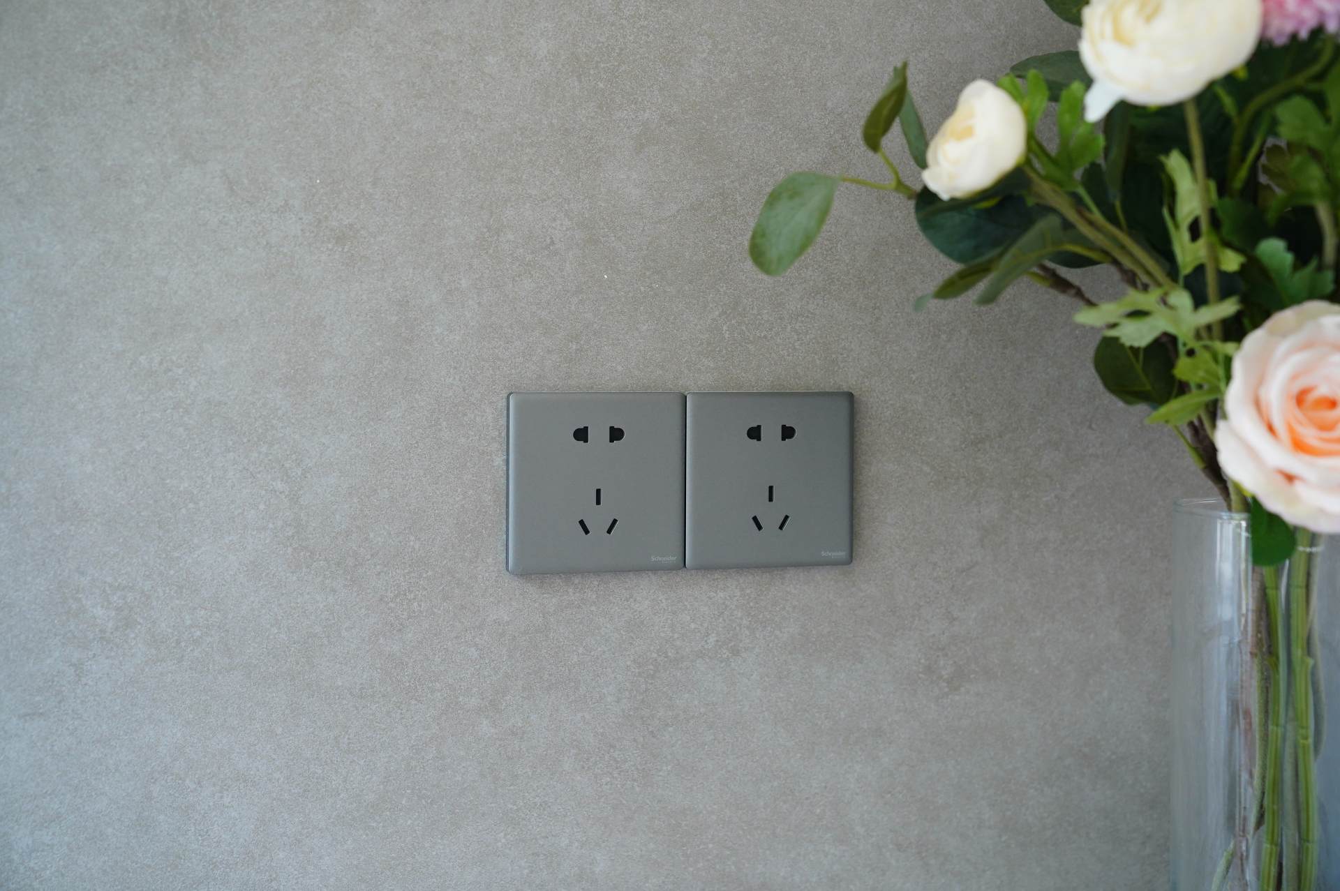 多层插座拆卸,开关插座拆解方法