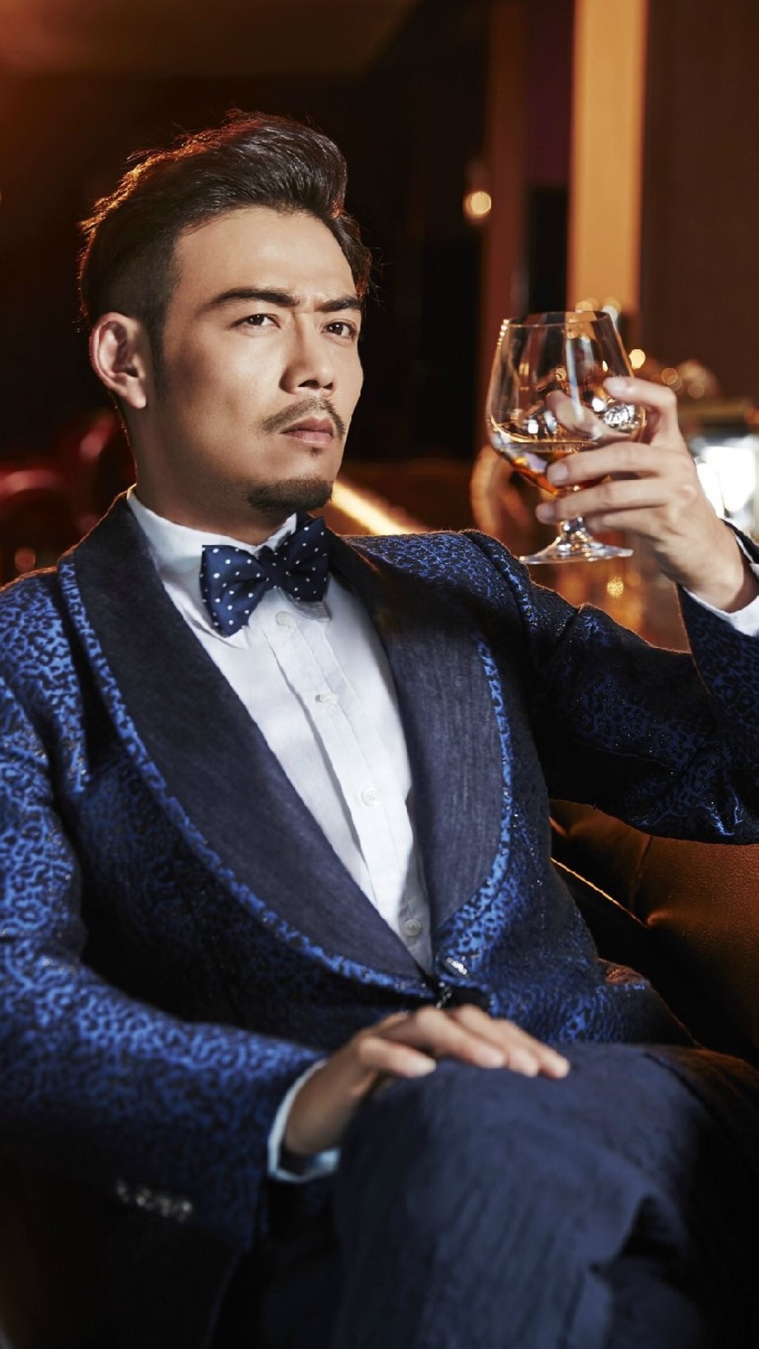 杨烁落魄总裁,杨烁落魄的时候捡垃圾