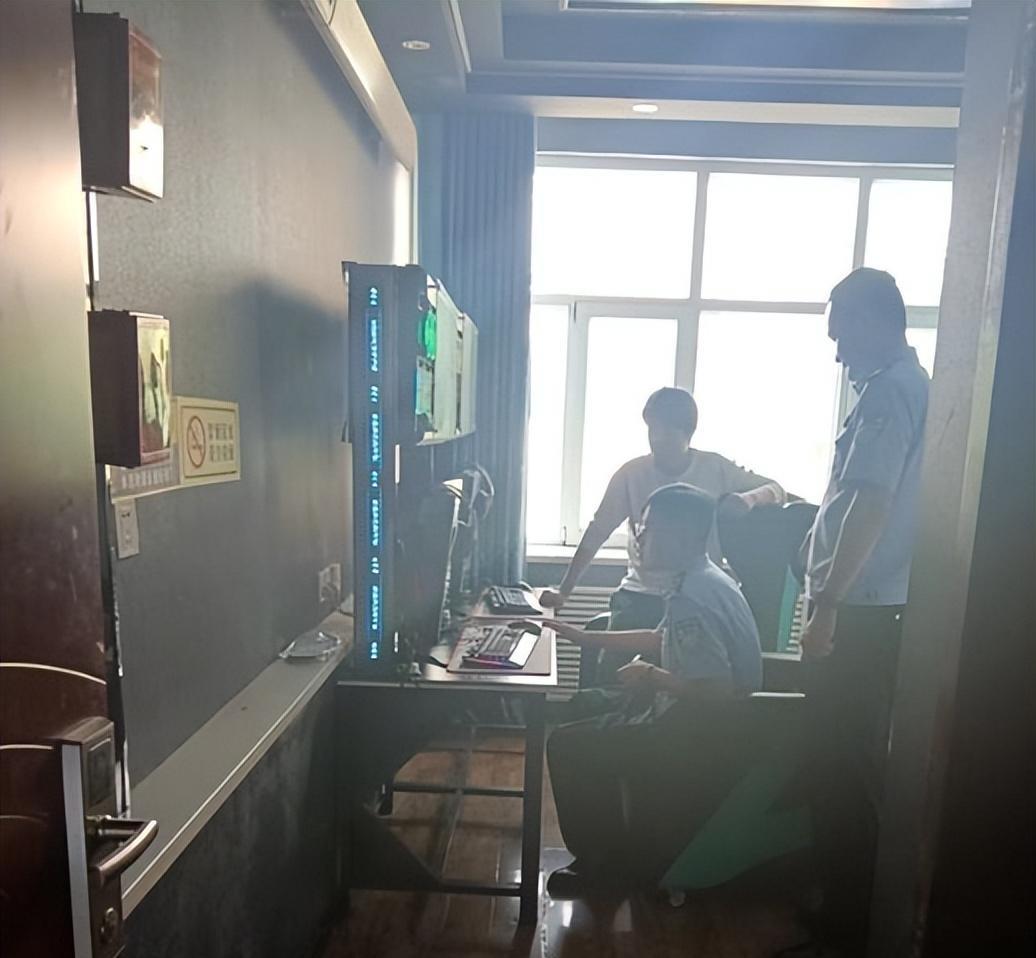 “91大神”被捕后表示：我很有魅力，女神再漂亮也要排队预约