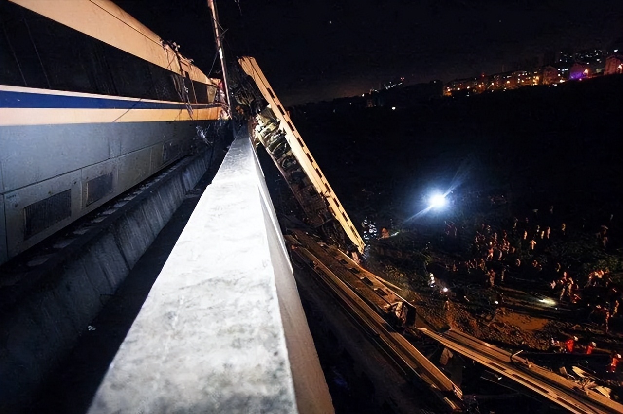 温州小伊伊现在怎么样,温州女孩小伊伊