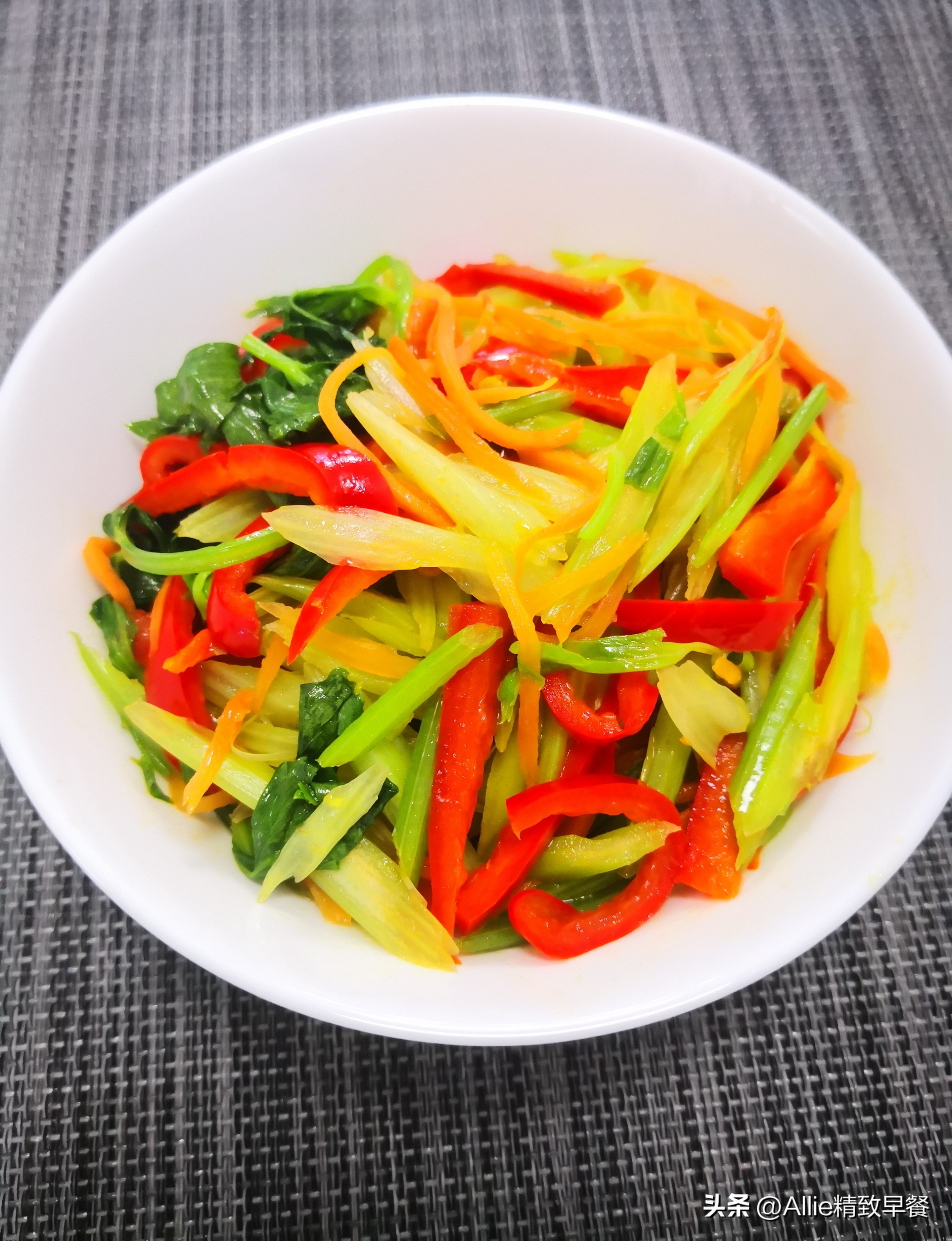 冬瓜不要炖着吃了教你做灌汤包,冬瓜这样做比炖汤还要好吃