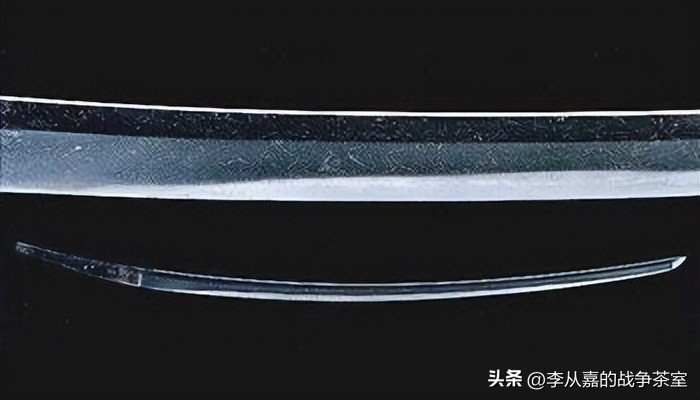 刀剑装修看性格日本刀上妖怪多明朝宝剑上青莲、灵芝遍地