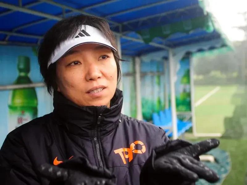 下一任足协主席谁都有可能，但孙雯没有可能。