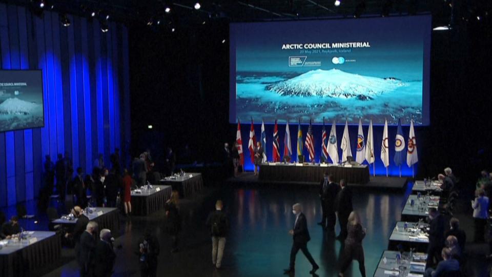 大国博弈的下个热点,为何偏偏是地球上这个最冷的地方?｜凤凰聚焦