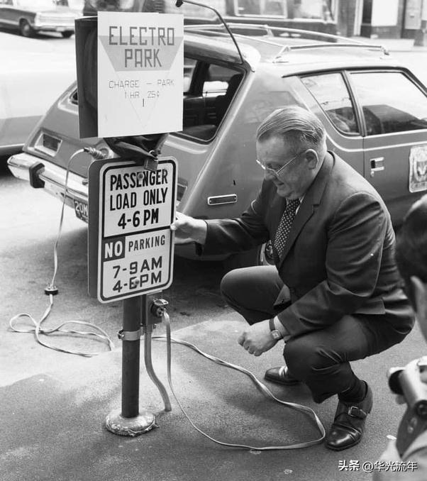 变态的纳粹德国，*光脱**犹太人女人衣服，集体*杀屠**!,2