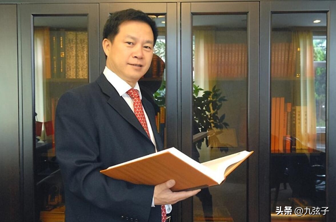 “好色”之徒雷毅：从石榴裙下到断头台上的生命曲线