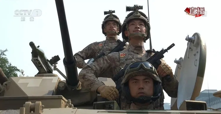 军事头盔演变史,20年代中国军用头盔进化史