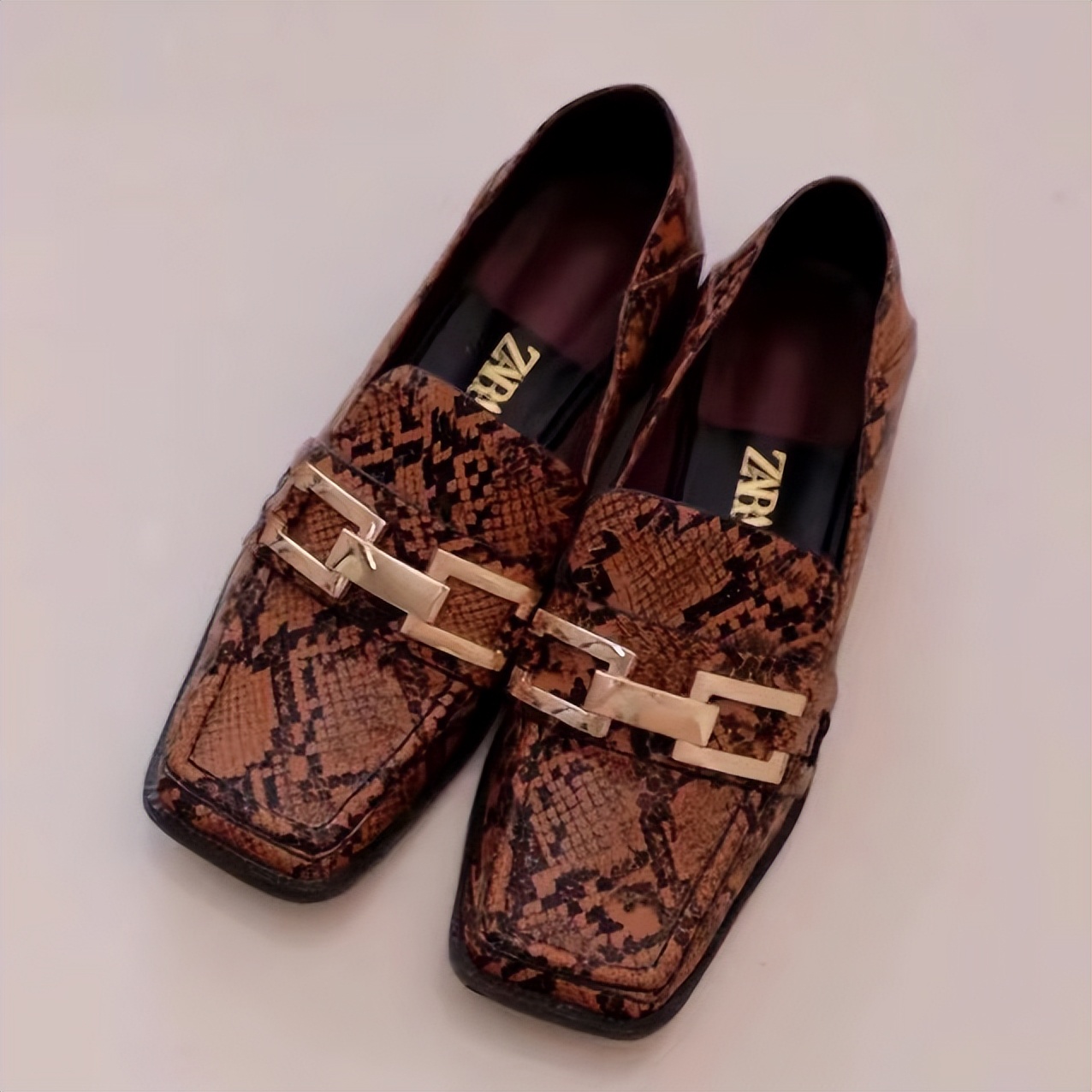 260是几码的鞋子女鞋,鞋子怎么选码数才是最适合自己的