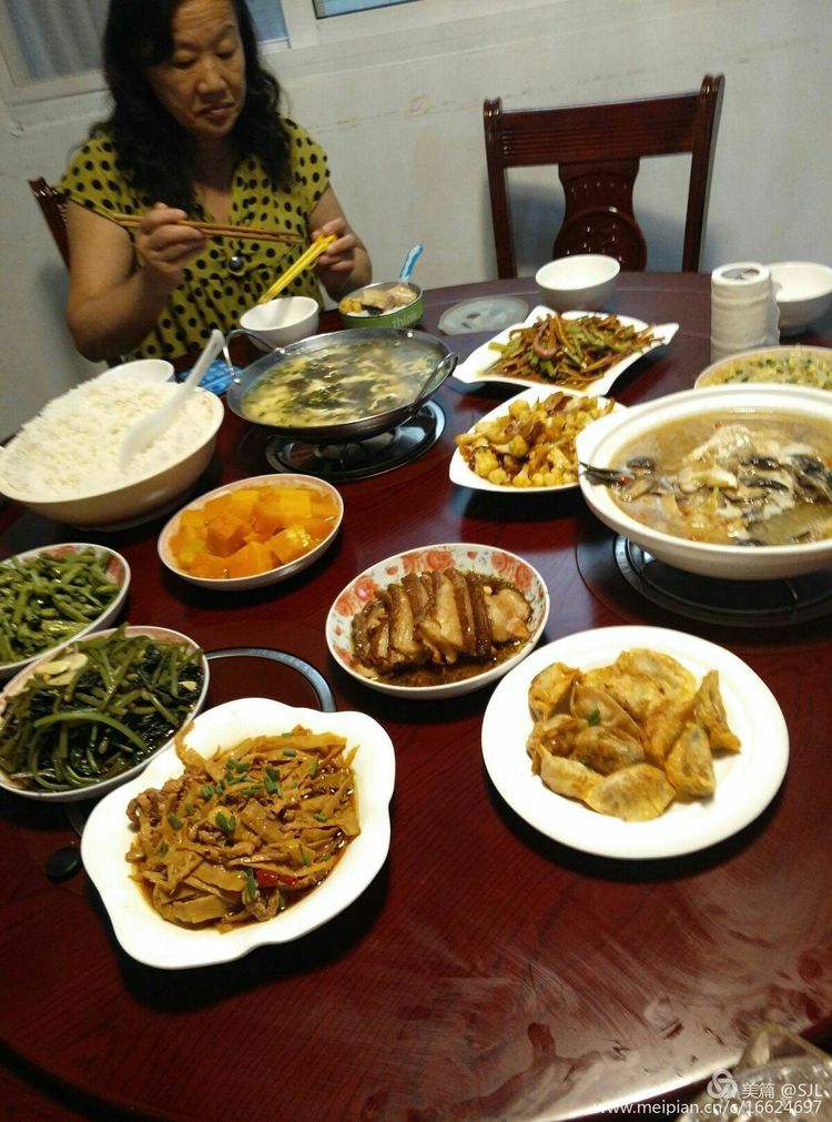 廿万公里42章再上青岗坪,重吃特供菜,湖北避暑大比拼