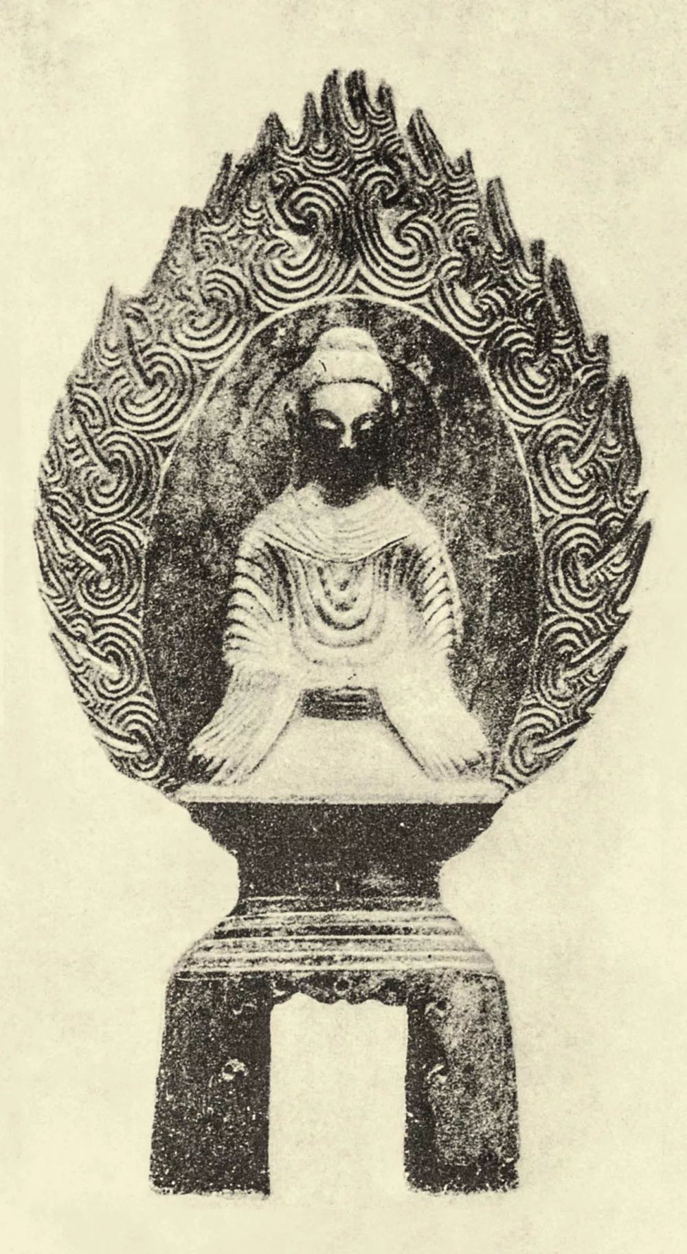 周武帝举办7次佛道辩论，道教一次没赢，灭佛道强迫100万僧侣还俗