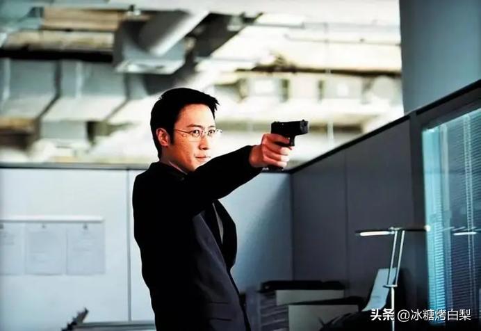 天王黎明的背影照片,天王黎明最帅视频