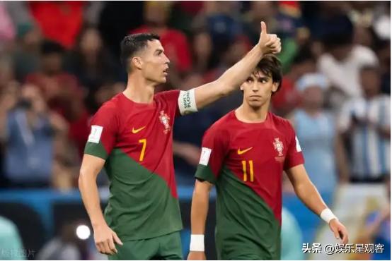 世界足坛史上最杰出的十大球星,世界足坛最佳前一百名球员