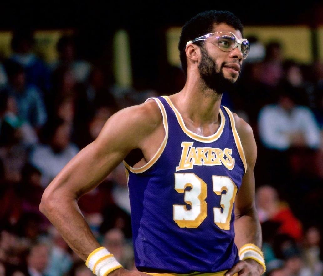 nba总决赛传奇奥拉朱旺,nba球星奥拉朱旺拿过总冠军吗