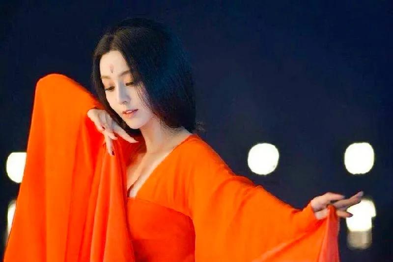 古代顶级美女夏姬有多美，四五十多岁君臣仍不择手段的争夺