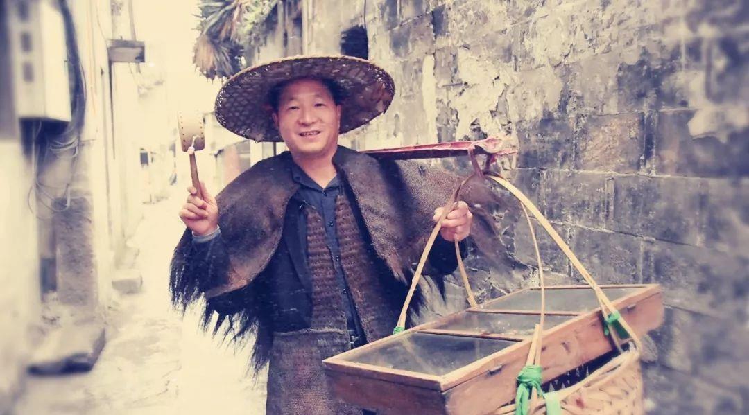 《0.0008元成*学功**》：揭秘鸡毛变黄金的秘密