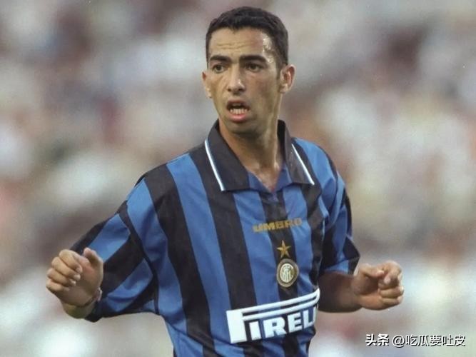 拿过大力神杯的球队有哪些,哪些足球明星拿过大力神杯