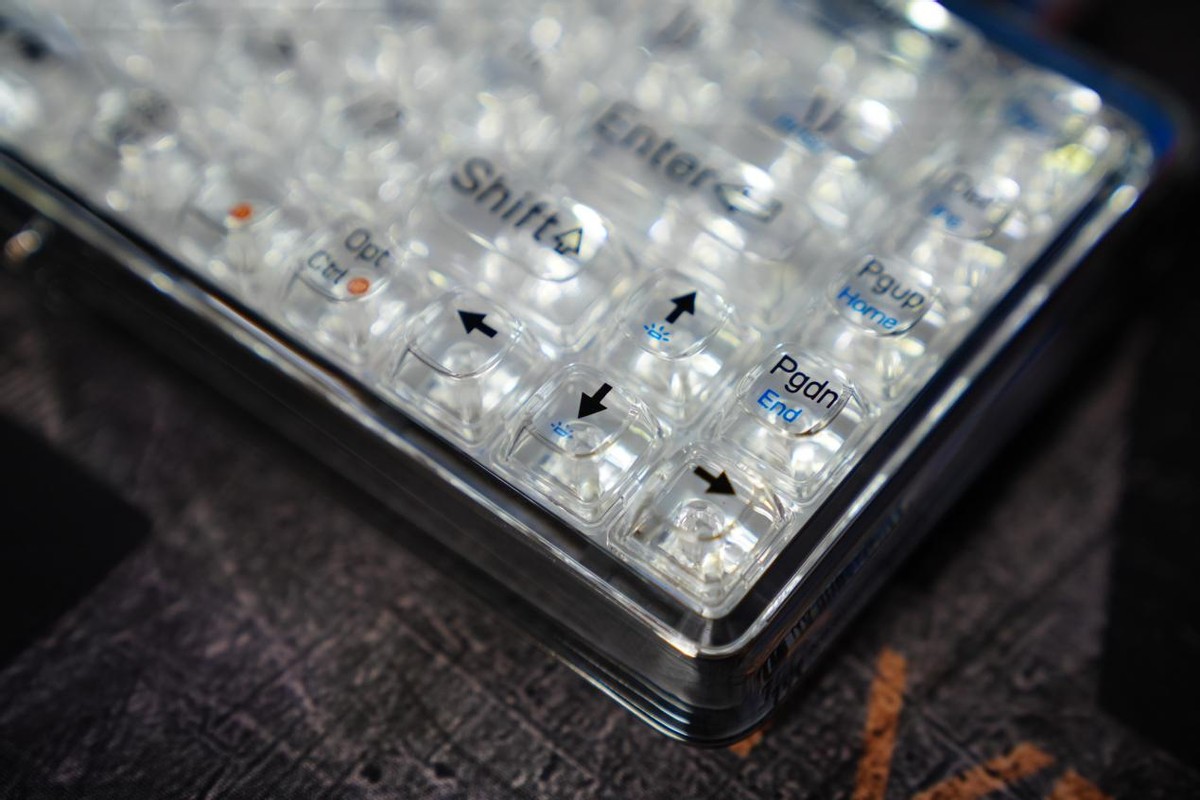 洛斐蓝牙键盘青轴,洛斐蓝牙机械键盘测评