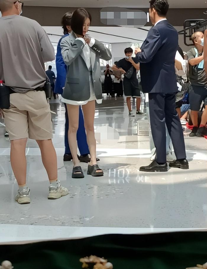 秦岚高清身材图片,秦岚个人资料和图片