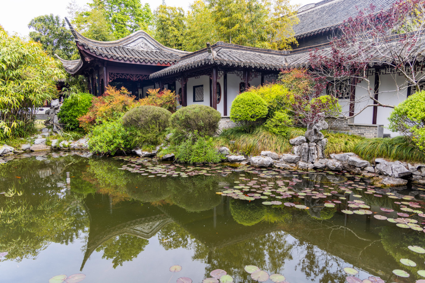 春日下江南杭州,春日下江南古镇