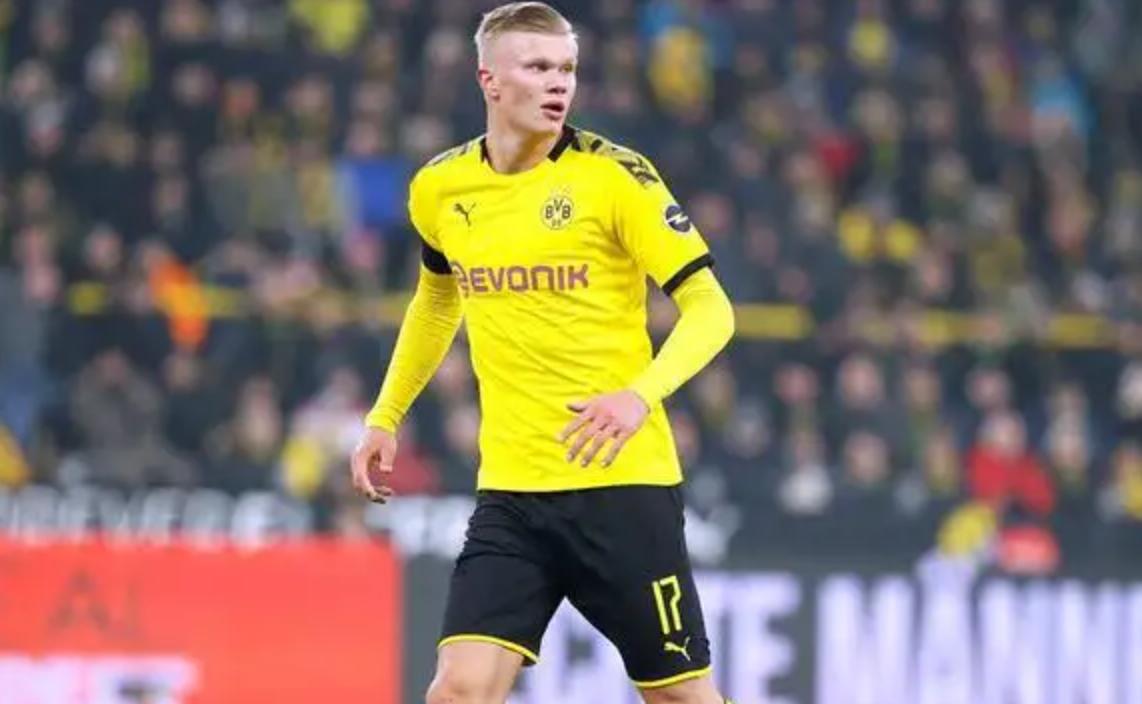 足坛十大豪门球员排名,十大右后卫图拉姆