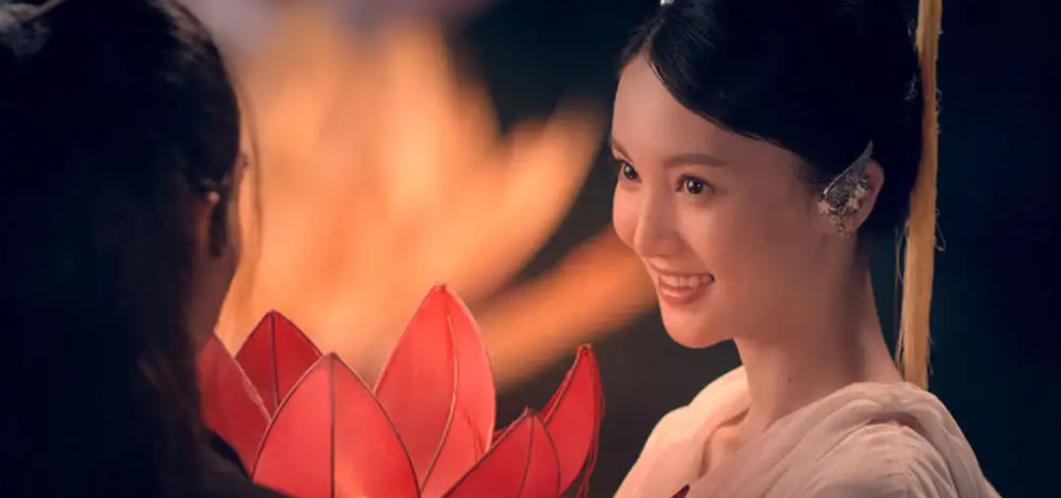 金晨瘦成纸片人现状,金晨看起来好干净