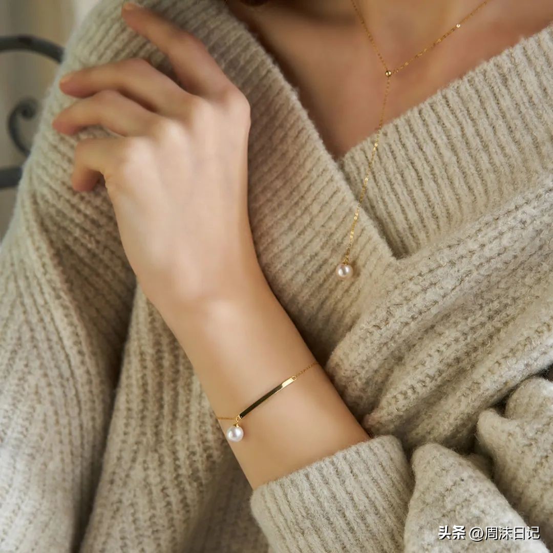 戴什么珍珠最有气质,什么气质适合戴珍珠耳钉