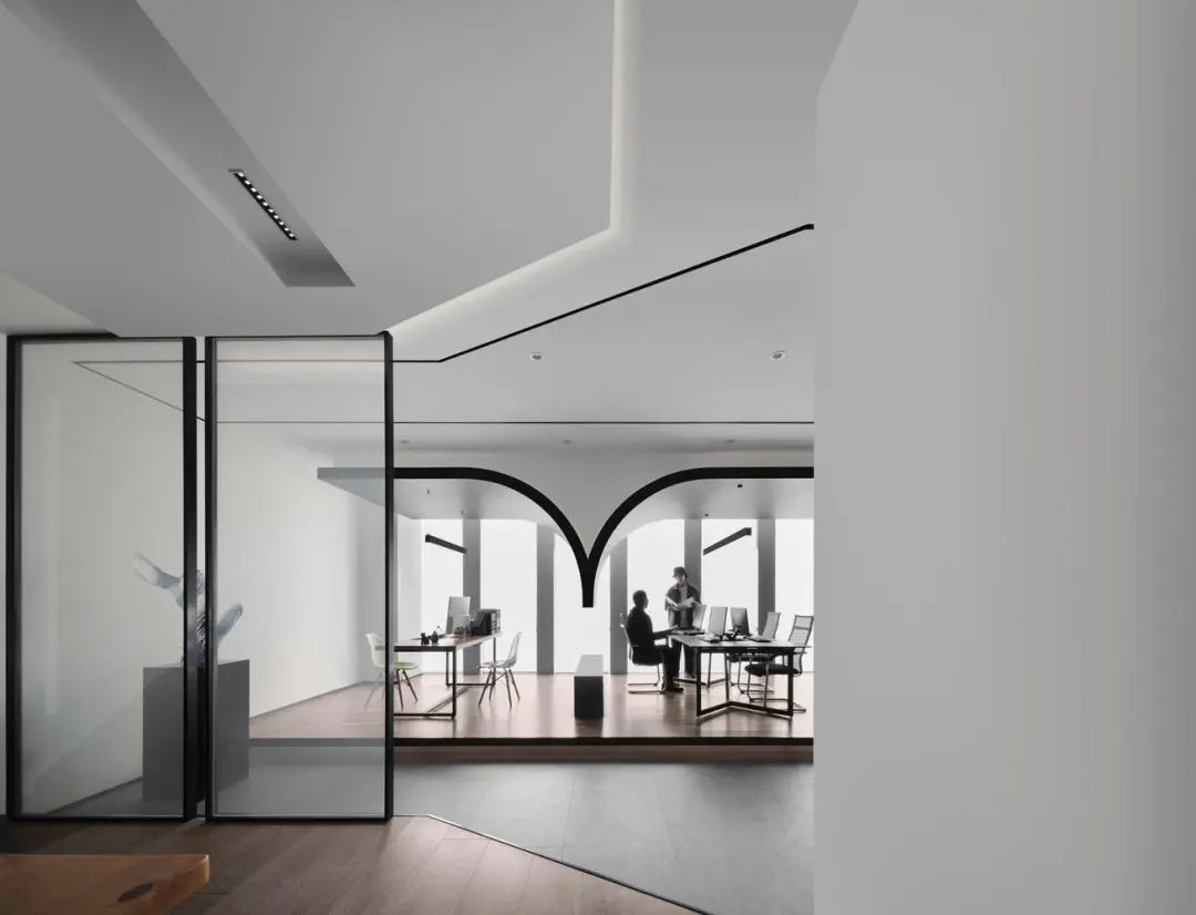 太会了！浙江150㎡时尚超前办公空间，把年轻人审美抓得死死的