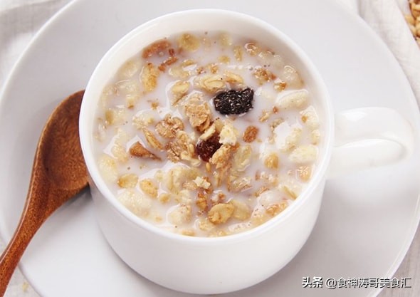 乌克兰人伙食,乌克兰穷人每天都吃什么